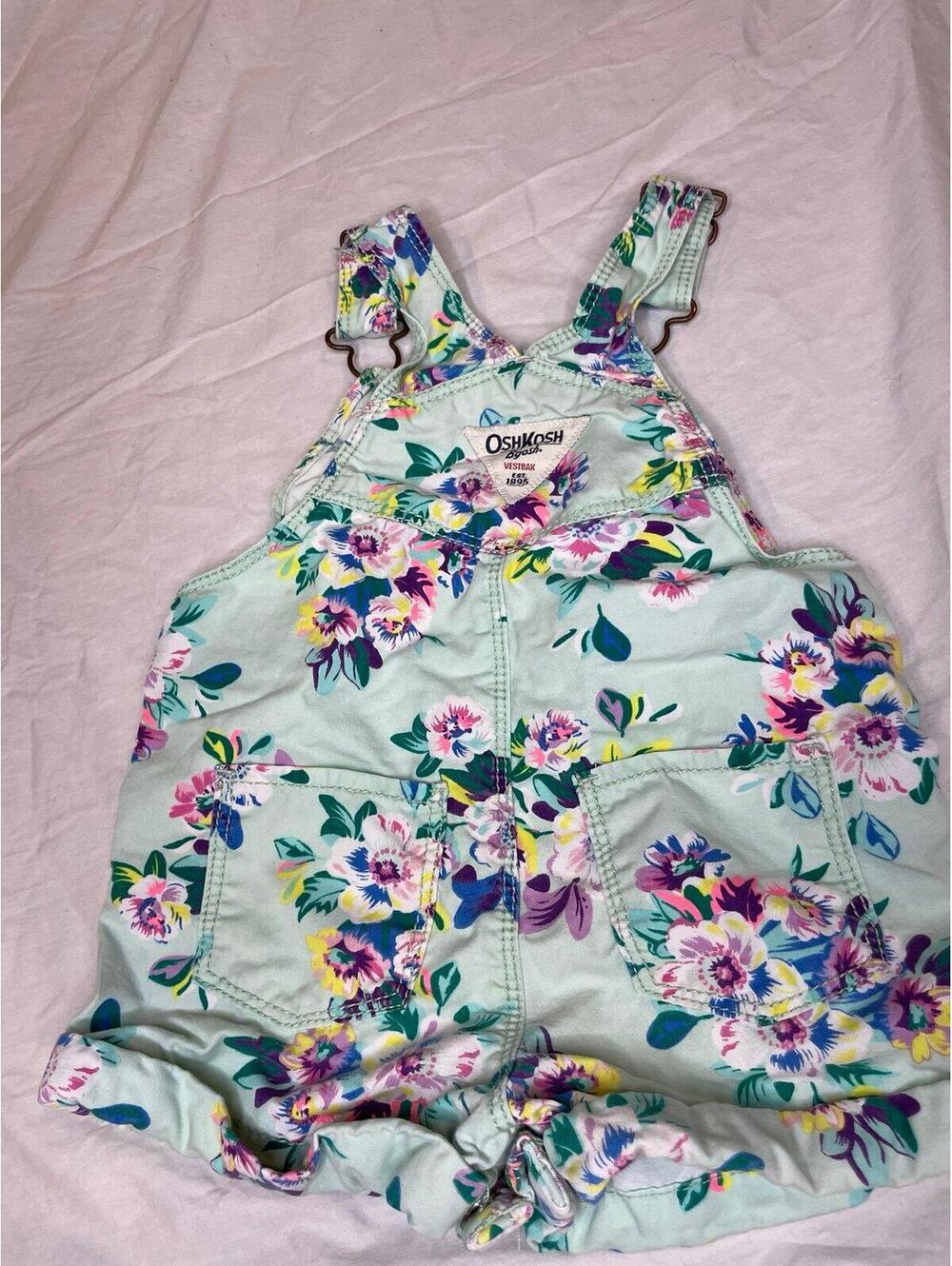 OshKosh Floral Overalls 18 Months Mint Green Shortalls Girls Vintage Style - Picture 3 of 5